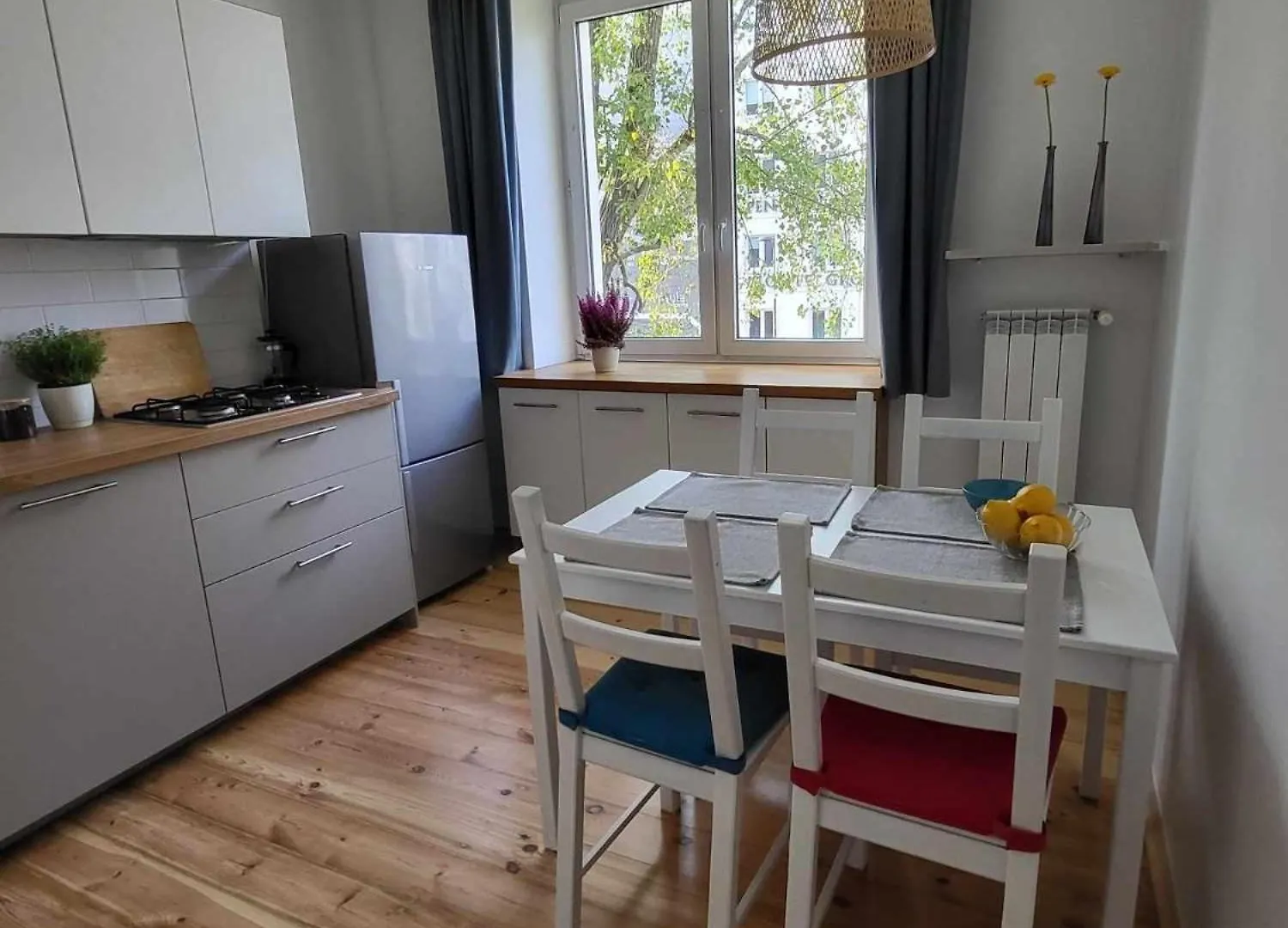 Apartment Noakowskiego - Serce Warszawy, Hala Koszyki Warsaw Poland